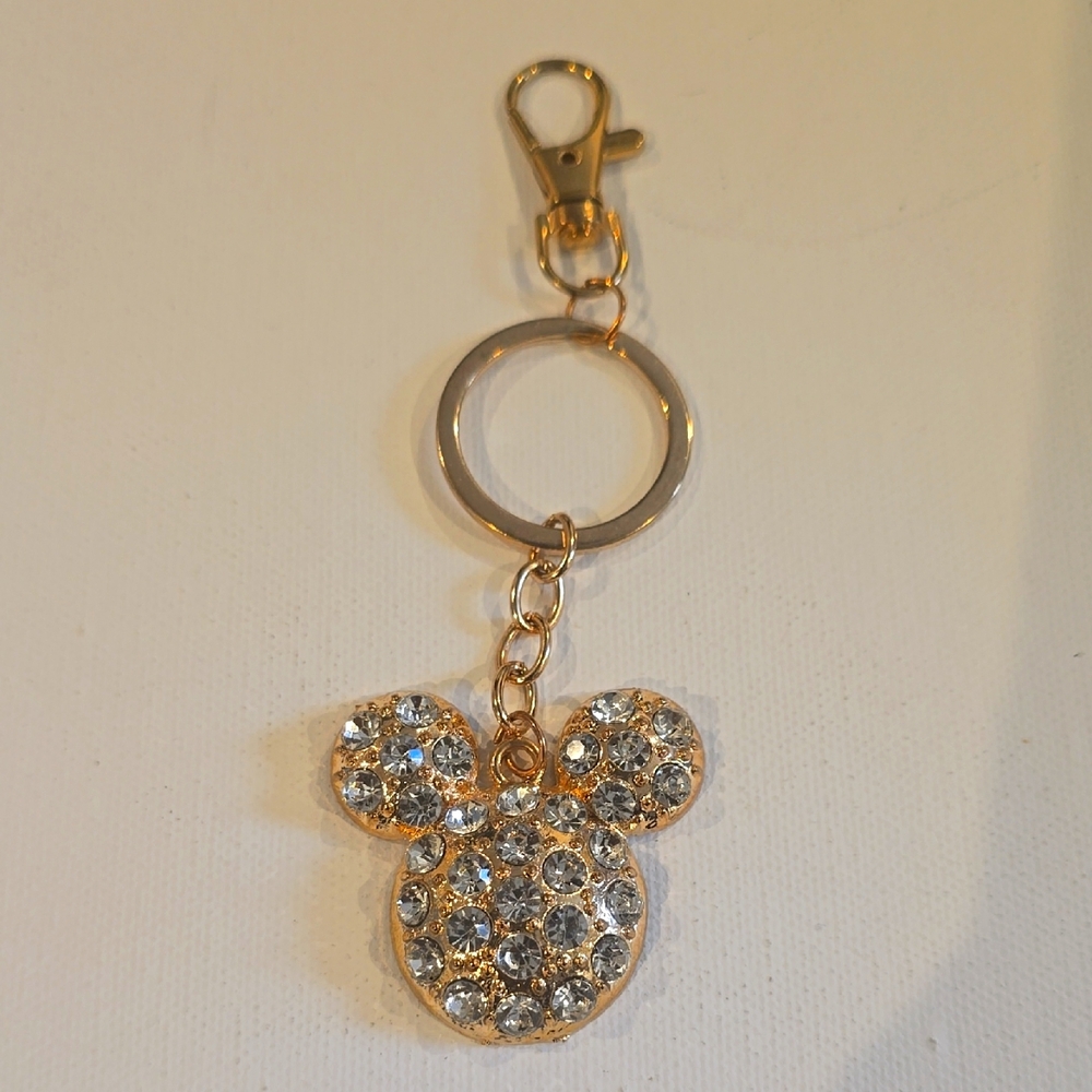(NWOT) Magical Ears Collectibles "Mickey Mouse" Gold Toned Keychain with Crystal